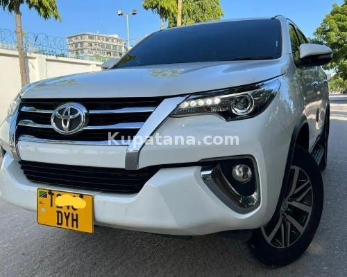 Toyota Fortuner New Model 2017 (DYH)