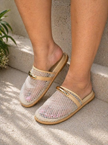 Zara closed front slippers