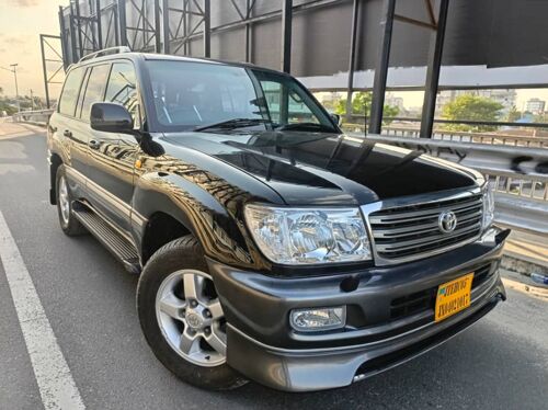 NAUZA TOYOTA LAND CRUISER AMAZ
