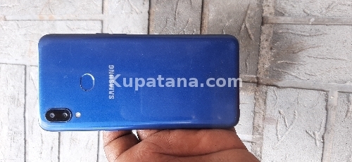 SAMSUNG Galaxy A10s 