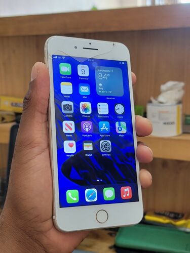 Iphone 7 plus 32Gb finger Ok