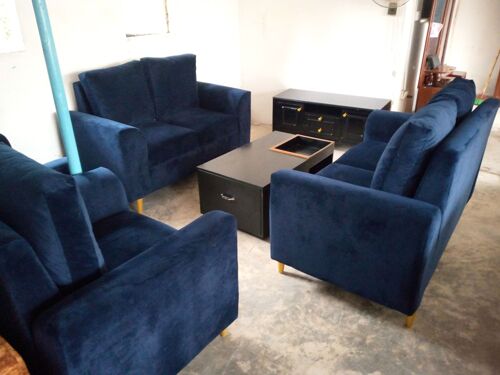 SOFA YA KITAMBAA VALVET BLUE