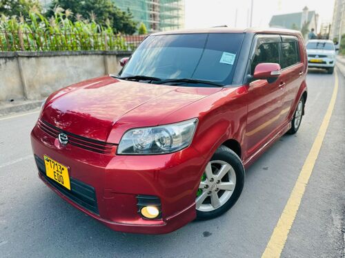Corolla Rumion F