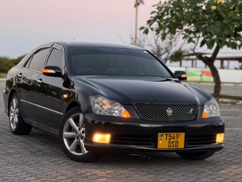 Crown Athele Nzuri sana