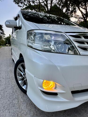 NAUZA TOYOTA ALPHARD MPYA 