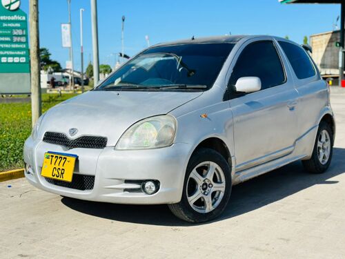 Toyota vitz RS