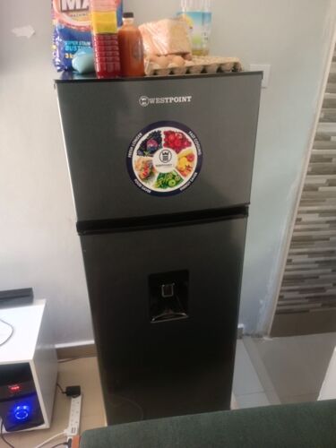 WESTPOINT REFRIGERATOR WITH A 