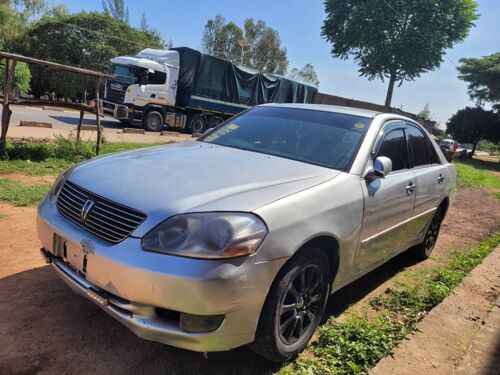 Toyota grand mark 11