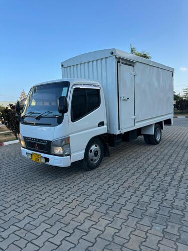 Mitsubishi Canter Box Mil 35.9