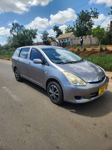 Toyota Wish old 