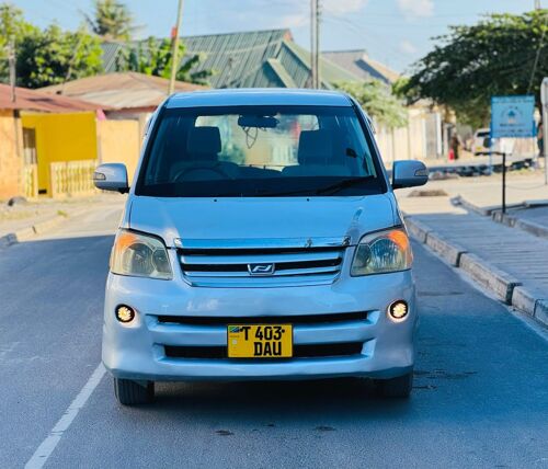 MEGA SALE TOYOTA NOAH