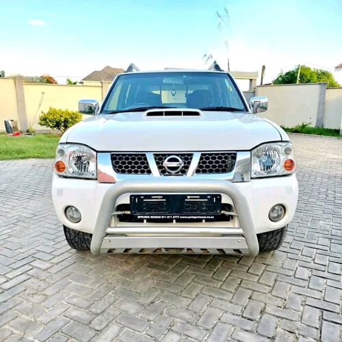 NISSAN HARD BODY NAUZA NEW