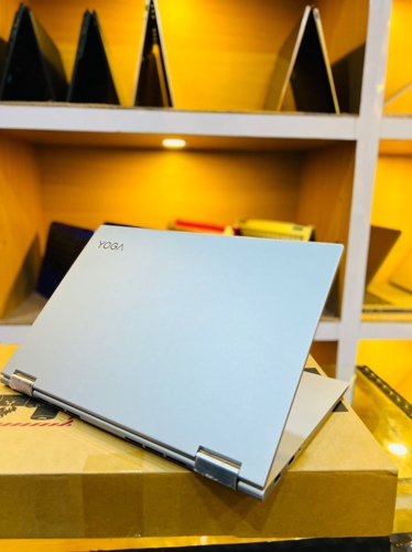 Lenovo Yoga