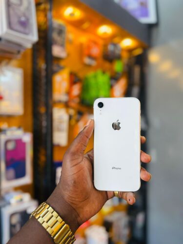 iPhone Xr GB 64