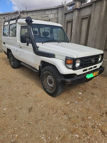 Landcruiser hardtop 1hz Manual
