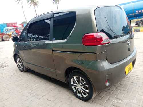 NAUZA TOYOTA PORTE
