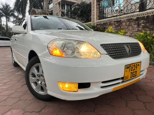 Toyota grand mark2
