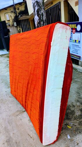 Comfy mattress 5/6 inch 8 