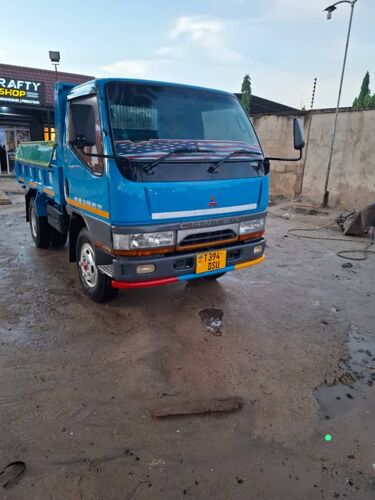 Mitsubishi Canter 