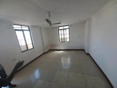 Specious 1 bedroom apartment for rent at Kariakoo