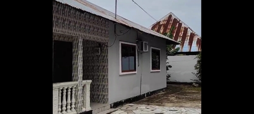 NYUMBA YA VYUMBA 4,FUONI.