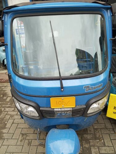 NAUZA BAJAJ MPYA TVS