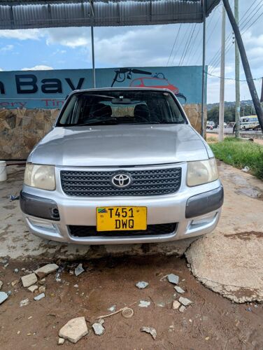 Toyota succeed 