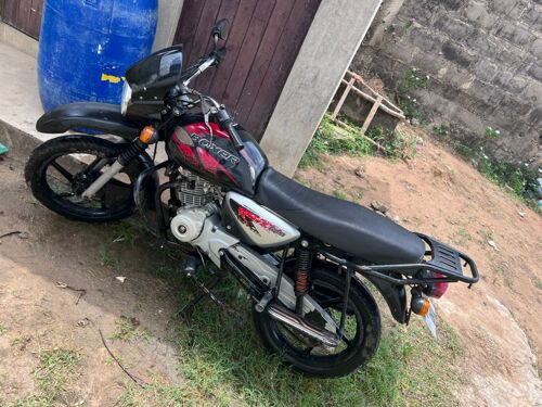Boxer 125