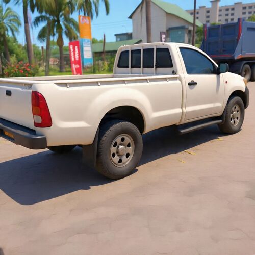 Hilux single cabin