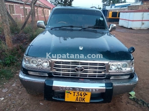 Land Cruiser V8 Inauzwa