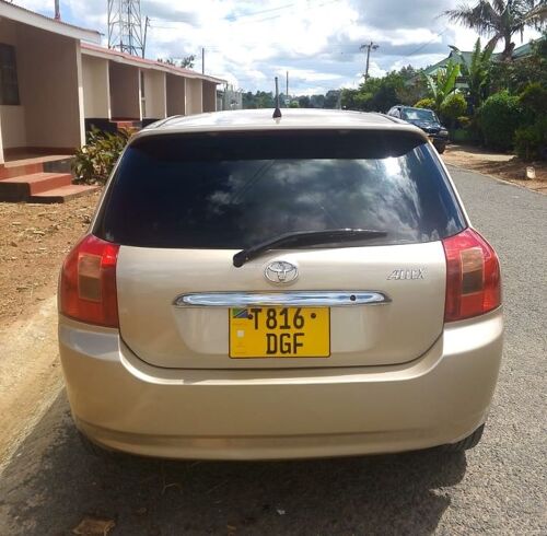 TOYOTA RUNX INAUZWA 5.4M