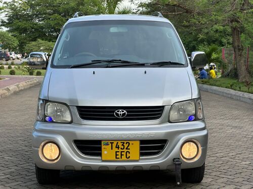 Toyota Noah EFC sr40
