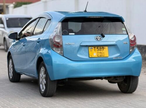 Toyota aqua Cc1490 