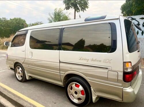 Hiace super custom 3L Engine 