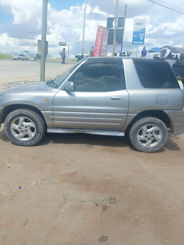 rav 4 old