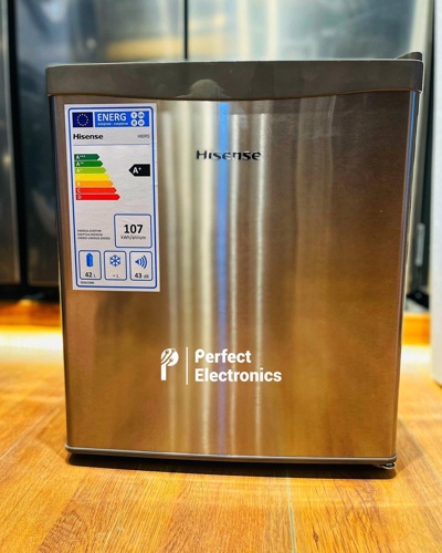 Hisense mini Refrigerator