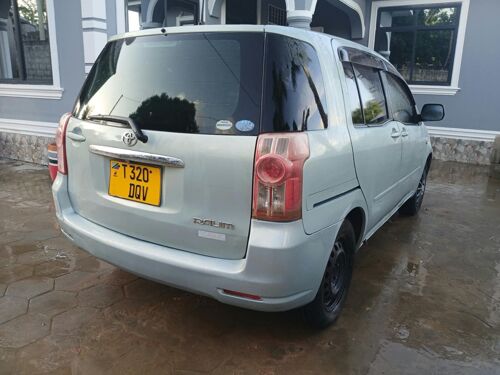 TOYOTA RAUM INAUZWA 10 