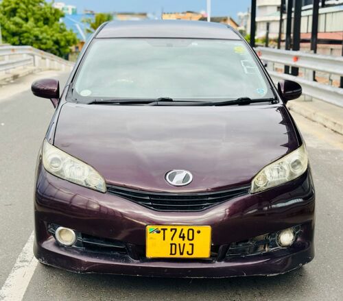 Toyota wish new modern 