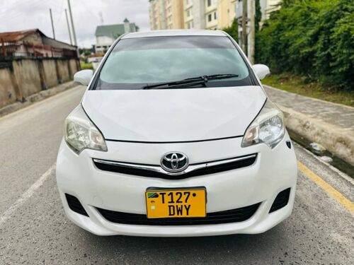Toyota ractis new modern 