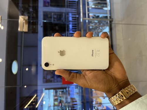 iPhone XR gb64