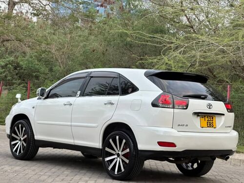 Toyota Harrier Kali sana 