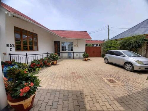 2BEDROOMS FULLYFURNISHED APARTMENT 4RENT AT MSASANI