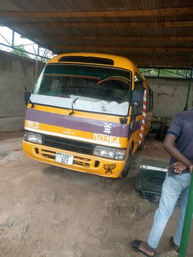 Toyota coaster 14b