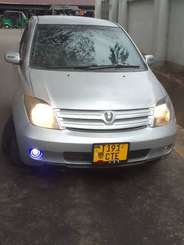 Toyota IST 78