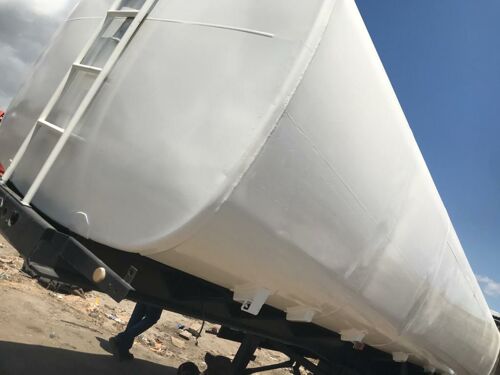 Fuel tank trela double tyre