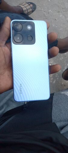 Infinix smart7