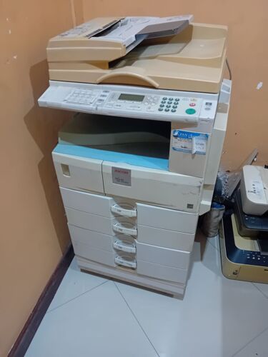 RICOH PHOTOCOPY MASHINE