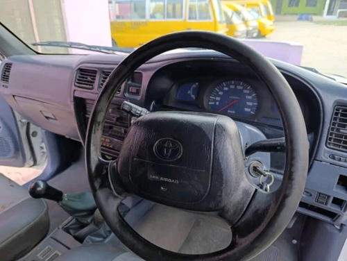 Toyota pickup D/cabin