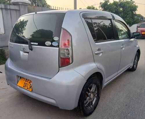 Toyota passo P