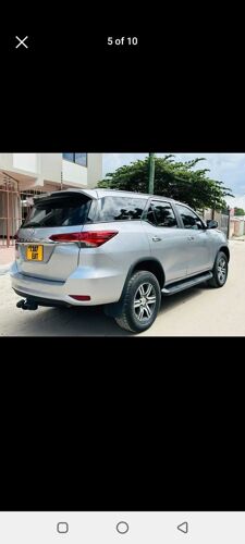 Toyota Fortuner 
